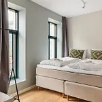 Hh - Modern L Center Apartman