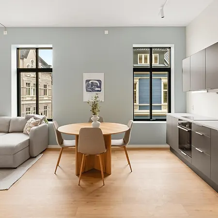 Hh - Modern L Center Appartement