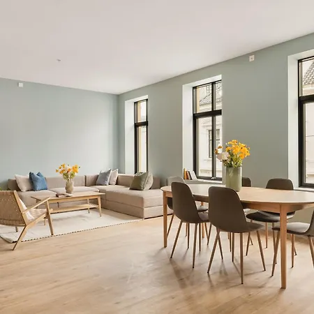 Hh - Modern L Center * ברגן