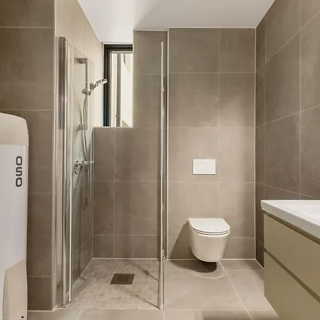 Апартаменты Hh - Modern L Center *