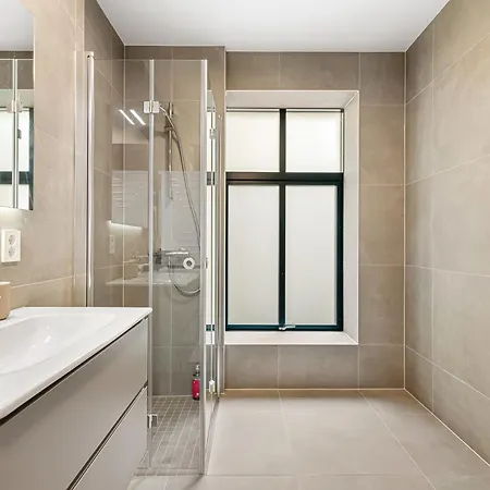 Hh - Modern L Center Bergen