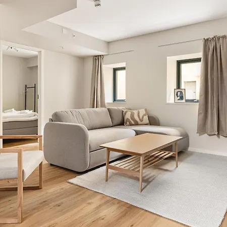 Hh - Modern L Center דירה