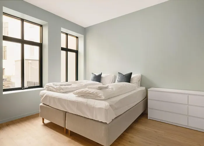 Hh - Modern L Center * 베르겐