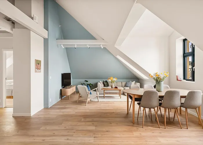 Hh - Modern L Center * 베르겐