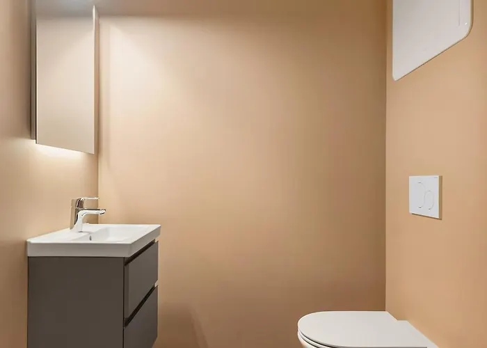 Hh - Modern L Center Daire *