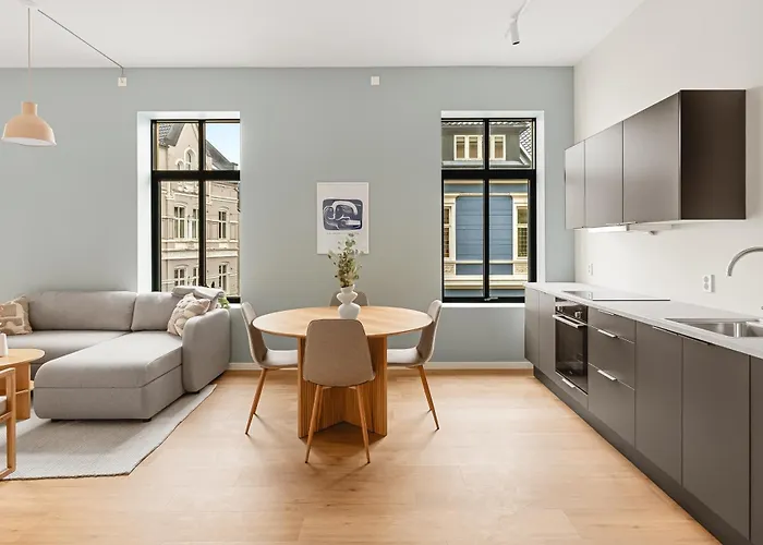 Hh - Modern L Center Daire