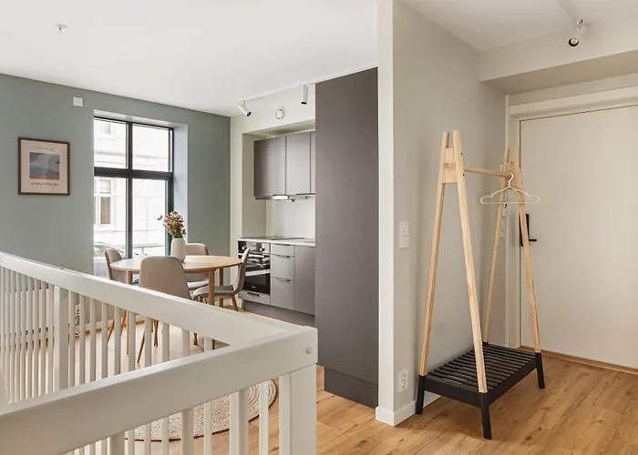 Hh - Modern L Center Daire *