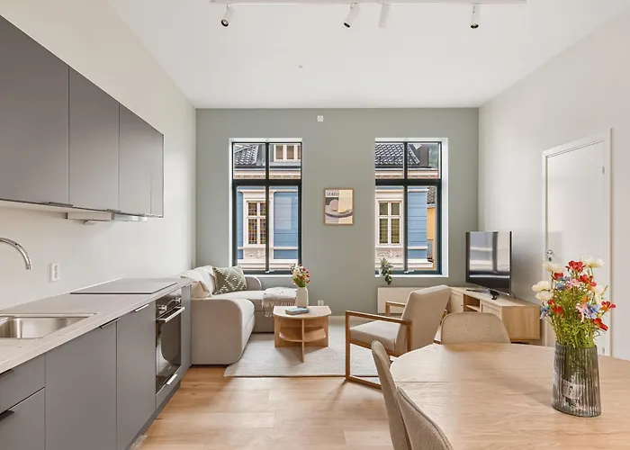 Hh - Modern L Center * 베르겐