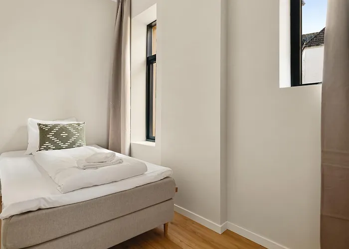 Daire Hh - Modern L Center *